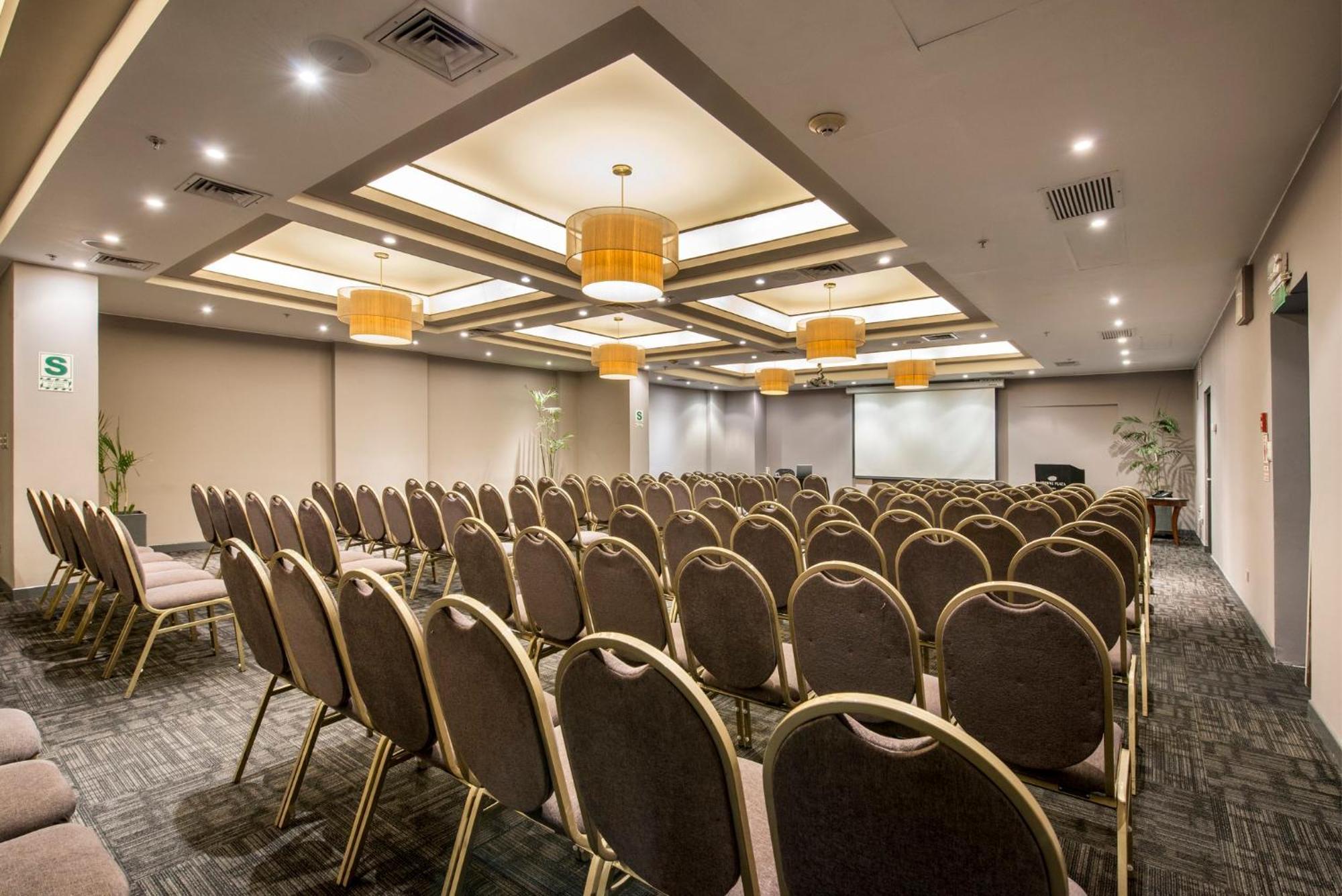 Crowne Plaza Lima, an IHG Hotel Zewnętrze zdjęcie Meeting room