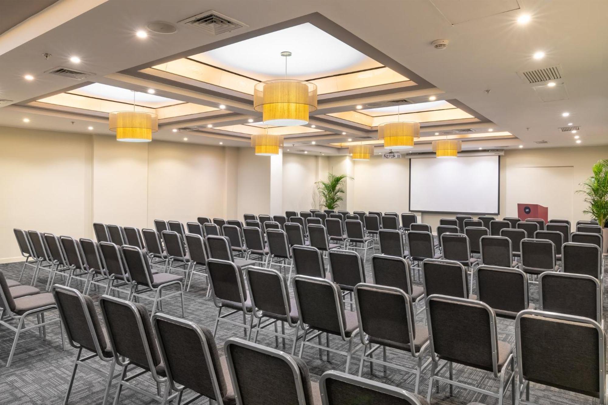 Crowne Plaza Lima, an IHG Hotel Zewnętrze zdjęcie